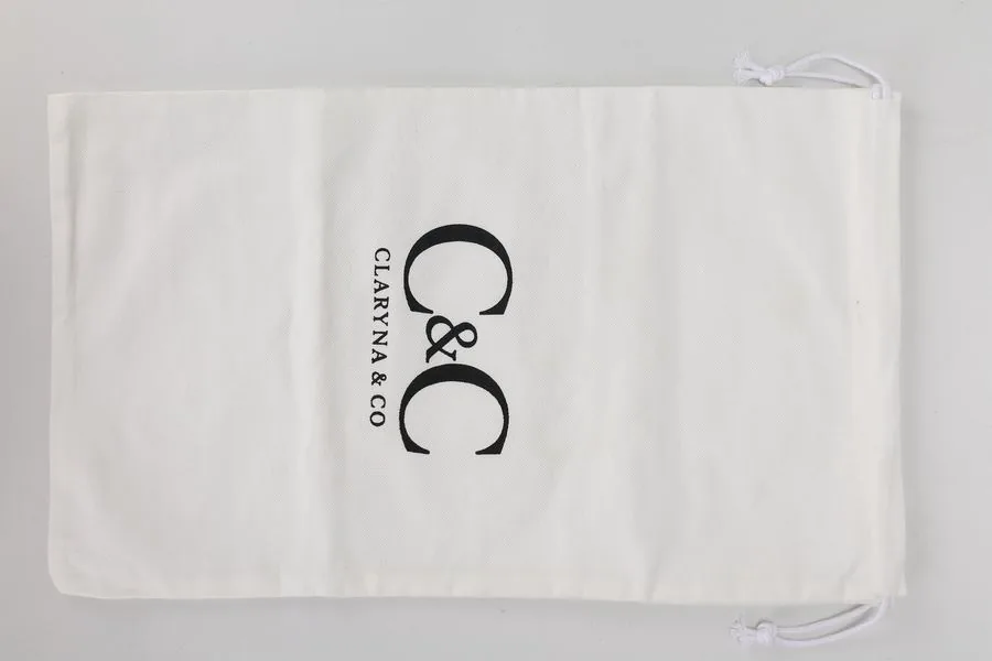 Bolsa de algodón con logo Claryna & Co, incluida en el kit de maderoterapia (2/2)